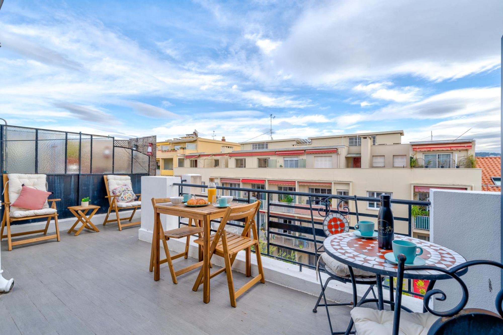 Top Floor Terrace - Dernier Etage Terrasse Cosy Niza Exterior foto