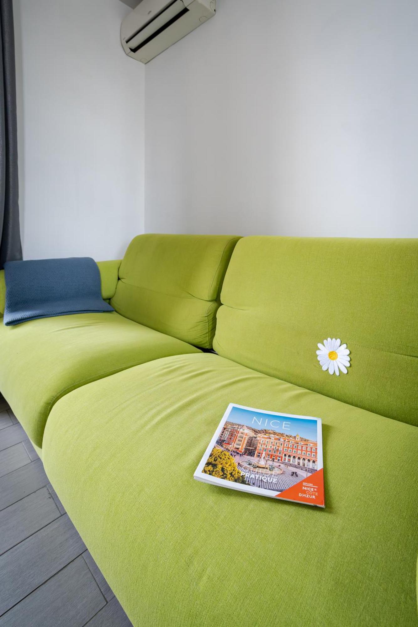 Top Floor Terrace - Dernier Etage Terrasse Cosy Niza Exterior foto